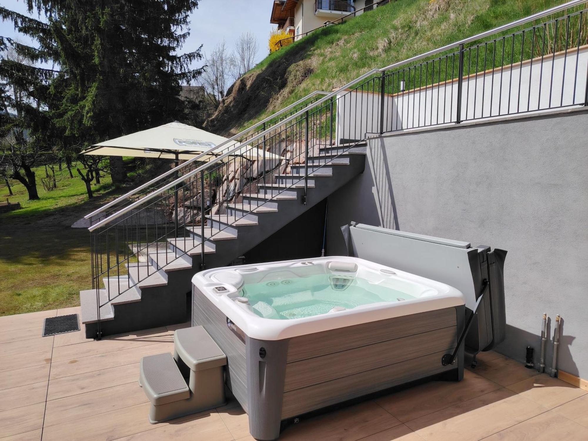 Mountain Deluxe 27 Apartments Con Wellness Cavalese Exterior foto